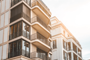 The Ultimate Guide to Multifamily Syndication in Real Estate Investing